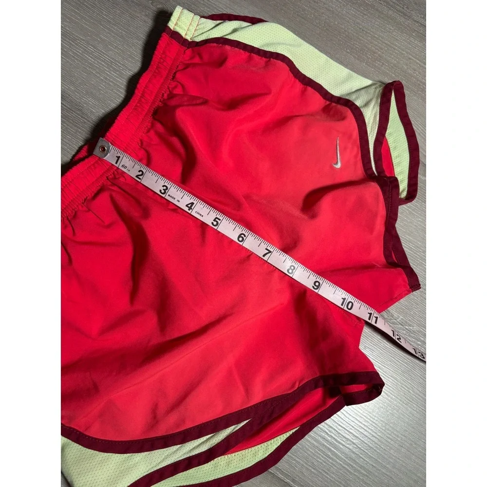 Nike Dri-FIT XS Tempo Running Shorts Womens Mesh Athletic Training Activewear